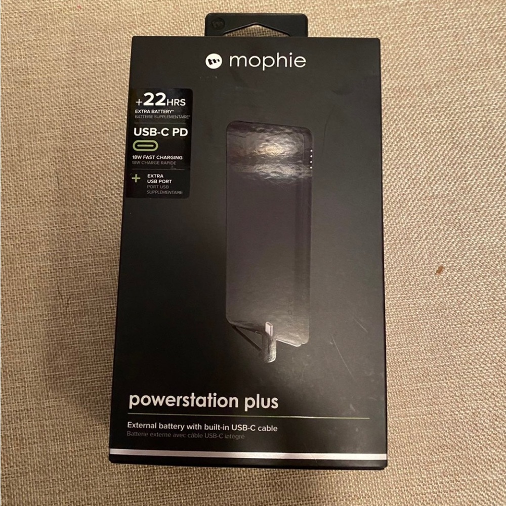 Mophie Powerstation Plus External Battery with Built-In USB Cable
